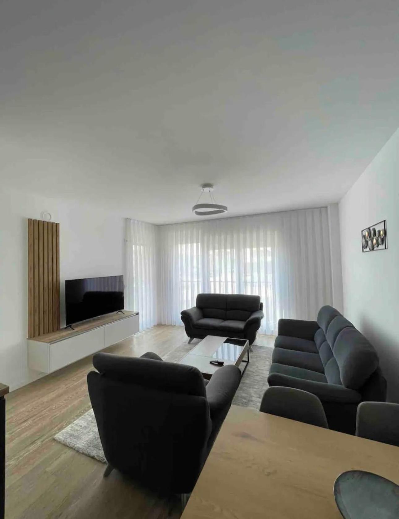 פרישטינה Airstay מראה חיצוני תמונה