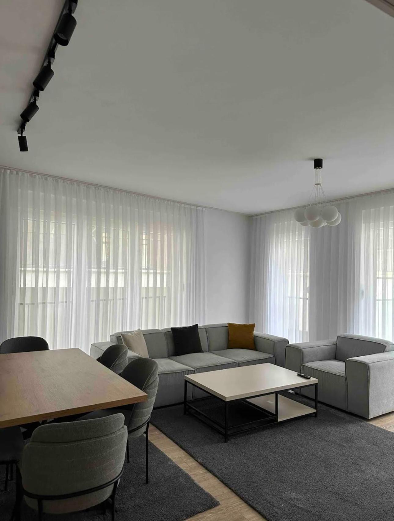פרישטינה Airstay חדר תמונה