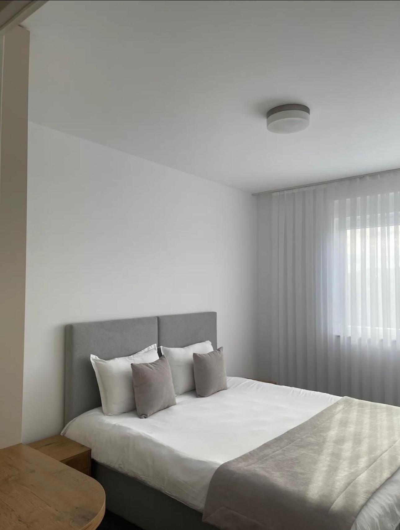פרישטינה Airstay חדר תמונה