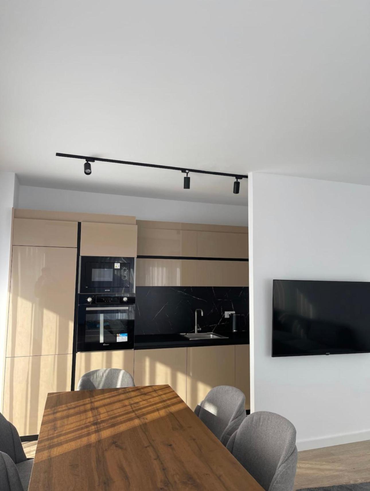 פרישטינה Airstay מראה חיצוני תמונה